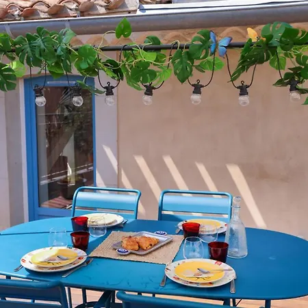 La Terrasse Tapaja Vue Conciergeriedamecarcas *