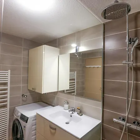 La Terrasse Tapaja Vue Conciergeriedamecarcas